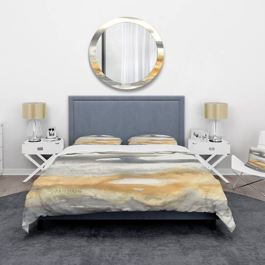 Designart 'Gold Glamour Direction I' Glam Bedding Set - Duvet Cover & Shams